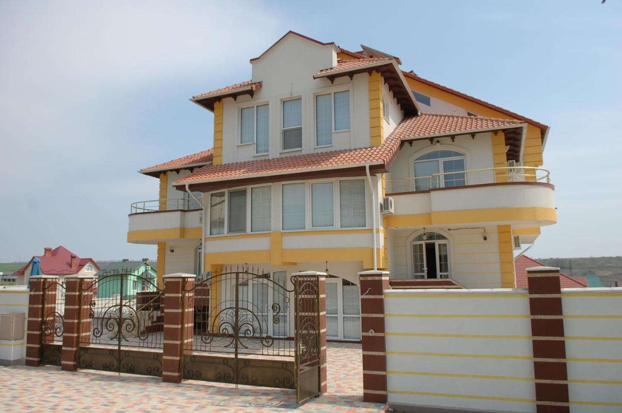 Vila Muntenia Hotel Chisinau Exterior photo